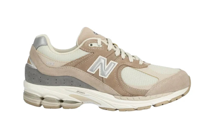 New Balance 2002R Driftwood Sandstone NEW BALANCE 2002R