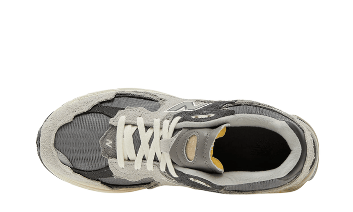 New Balance 2002R Protection Pack Grey NEW BALANCE 2002R