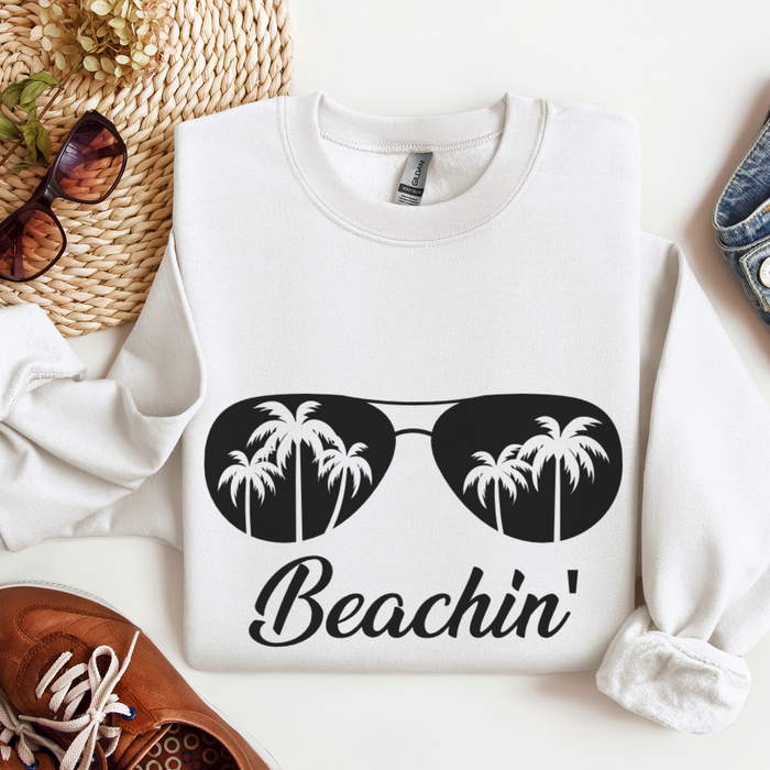 Beachin' Funny Summer Women's Graphic Sweatshirt