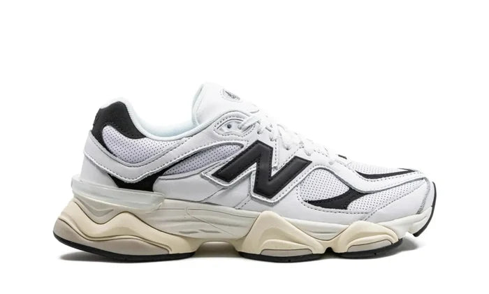Buty New Balance 9060 White Black NEW BALANCE 9060