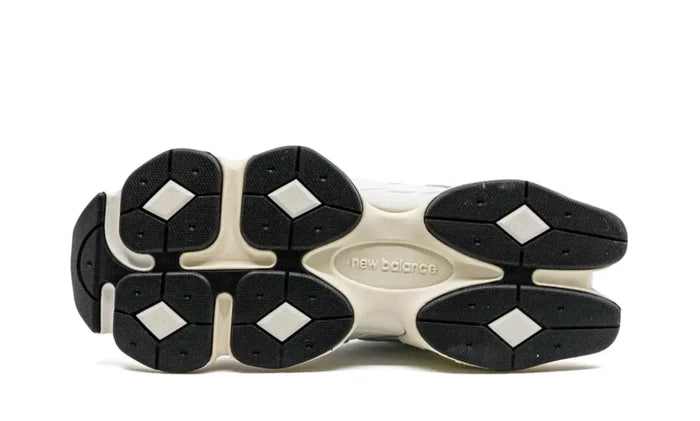 Buty New Balance 9060 White Black NEW BALANCE 9060