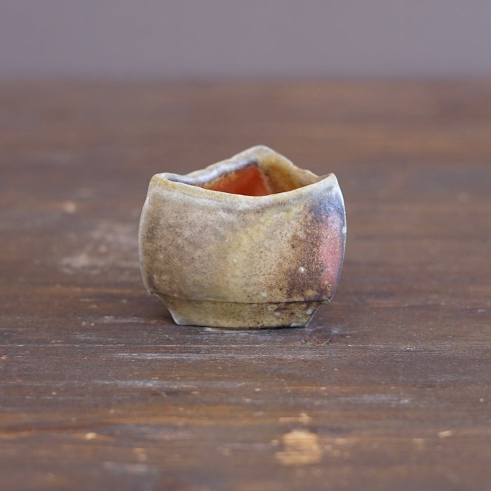 Ceramic Sculpture / GUINOMI Sake Cup #TR304