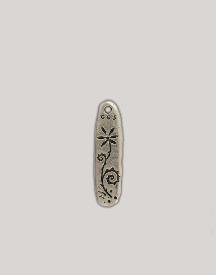 GGS053-130-B Silver Flower Charm