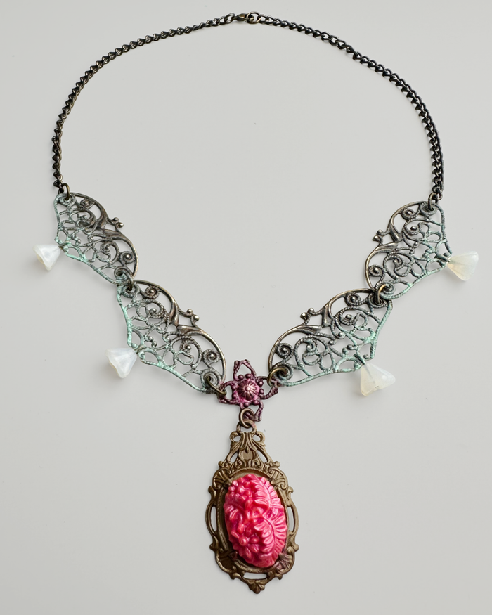 Filigree Cameo Necklace Complete Kit