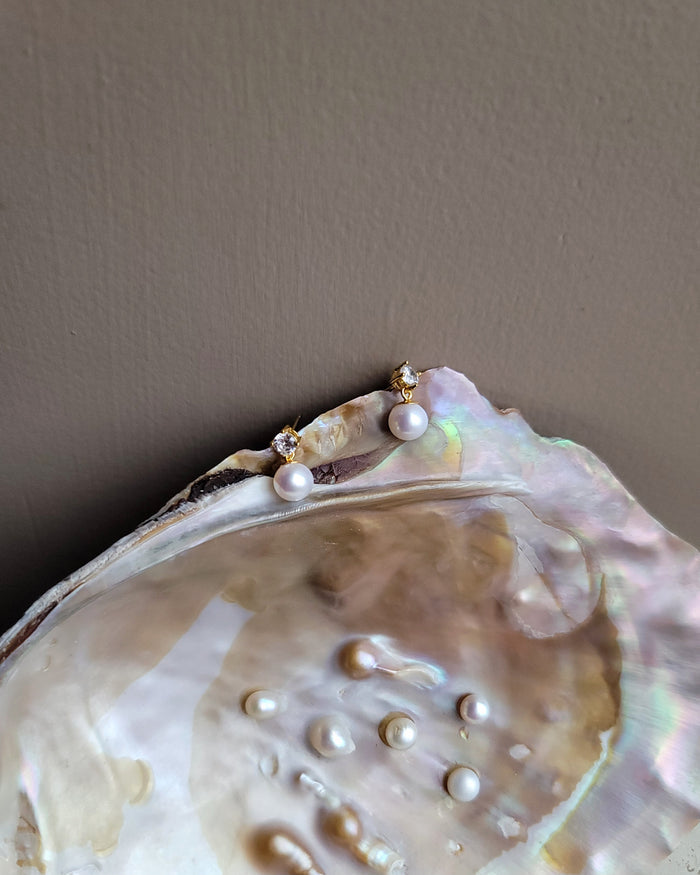 Gold Priceless Pearl Earrings