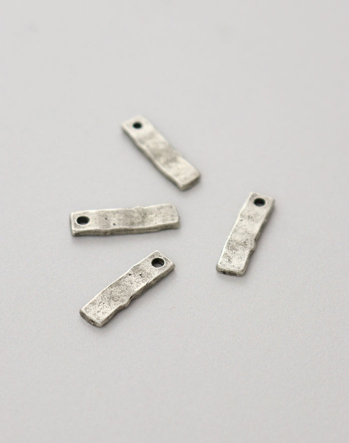 Hammered Rectangle,  17x5mm, (4pcs)
