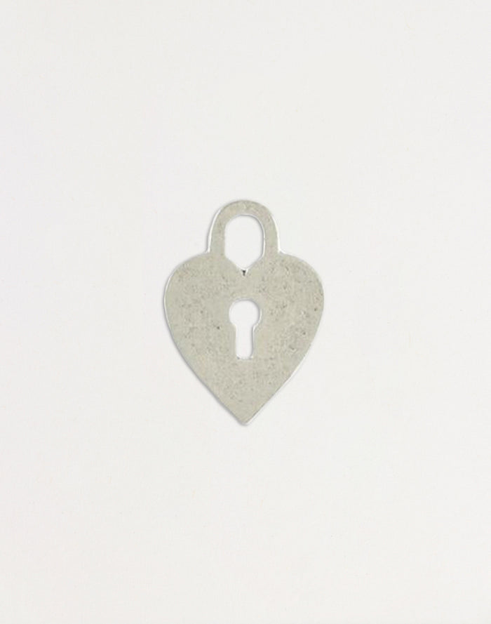 PT157-070 Heart-shaped lock pendant