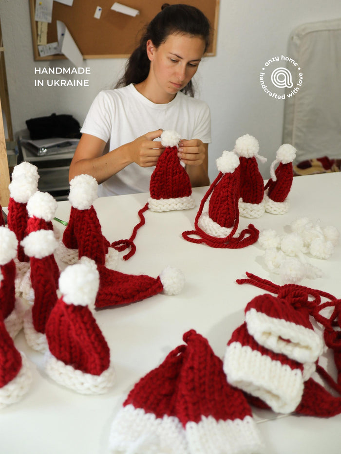 Knitted Santa Hat Christmas Tree Toppers | US Stock