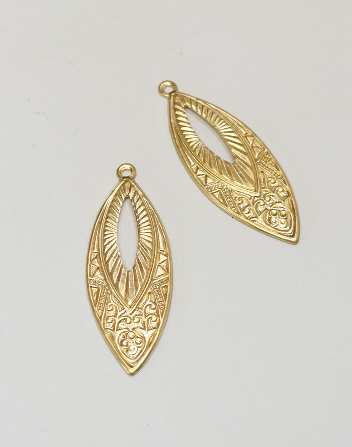 DPV509 Gold Filigree Earrings