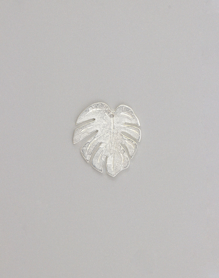 Monstera Leaf, 30x28mm, (1pc)