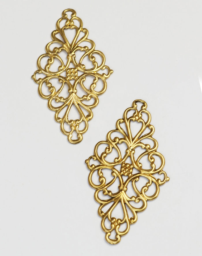 FV442 filigree gold pendants