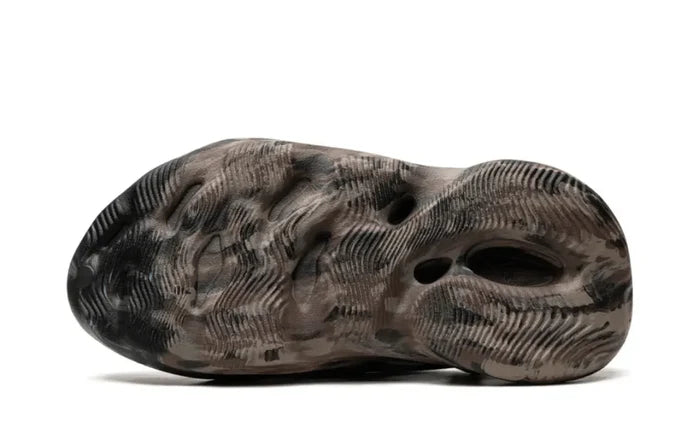 Yeezy Foam Runner MX Cinder YEEZY Foam Runner